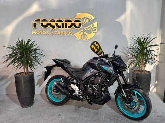 YAMAHA MT-03 ABS YAMAHA MT-03 ABS